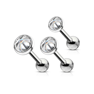 Set med öronpiercingar
