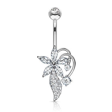 Navelpiercing med blomma och rankor