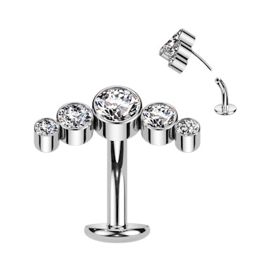 Svävande navelpiercing i titan med kristaller