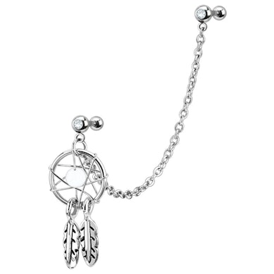 Öronpiercing till tragus och helix