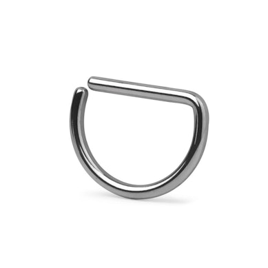 Simpel d-formad ring