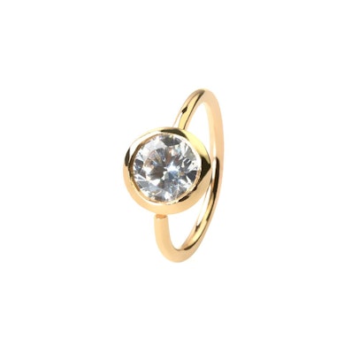 Enkel ring av 14 karats guld med sten