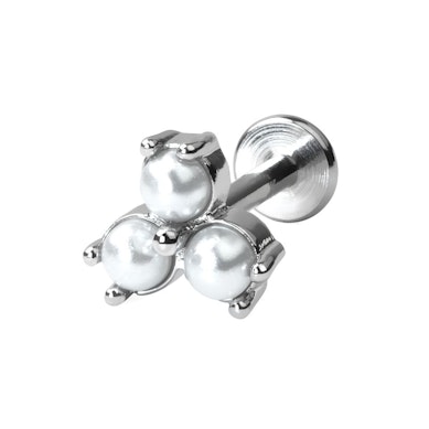 Läcker labret med trio av syntetiska pärlor