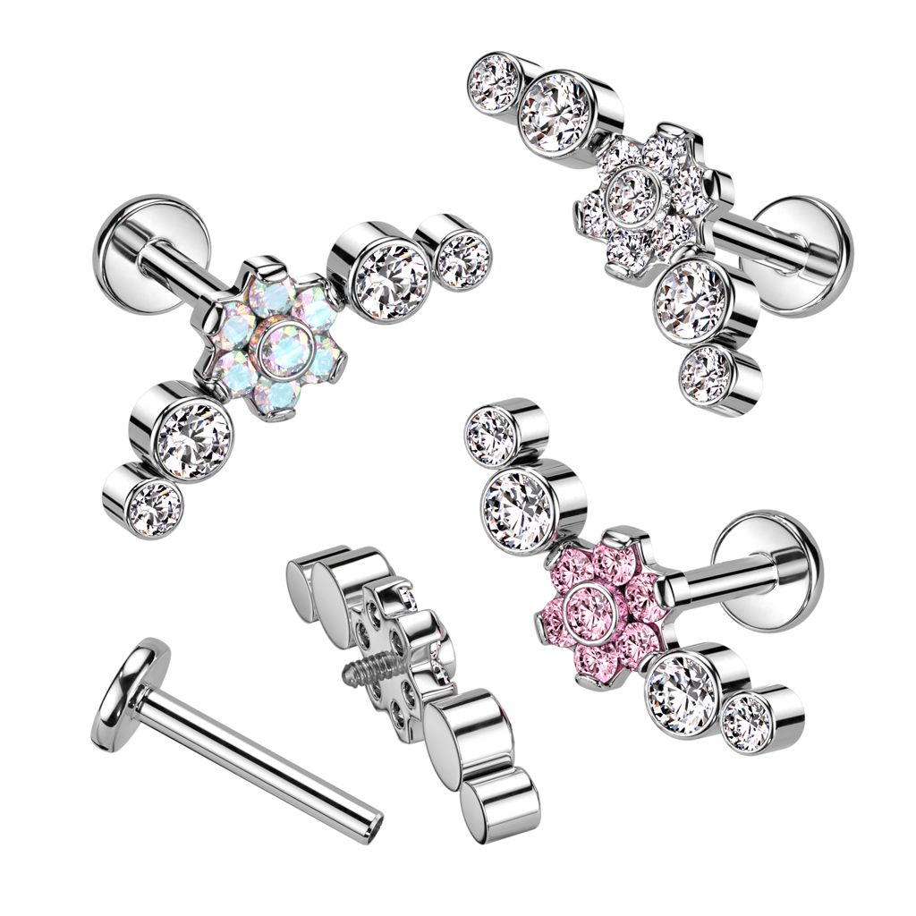 Labret av titan med vacker blomdesign