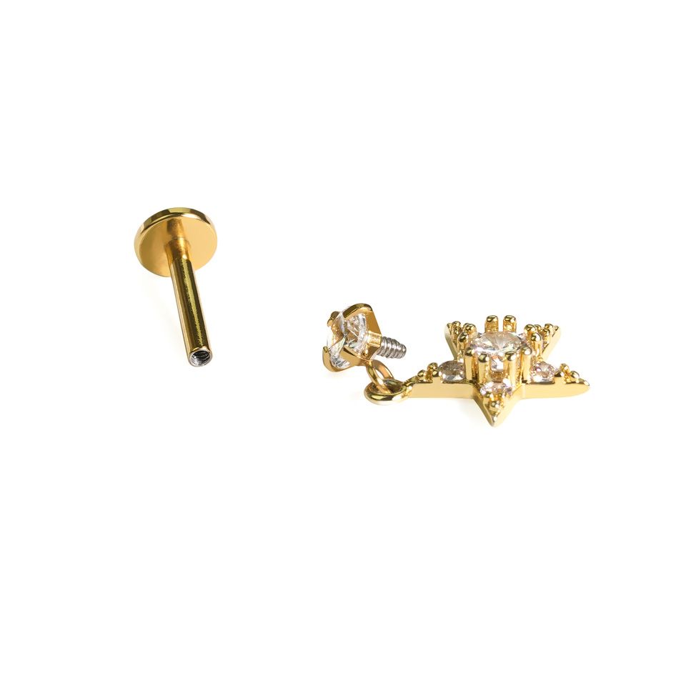 Labret med pärlprytt stjärnhänge