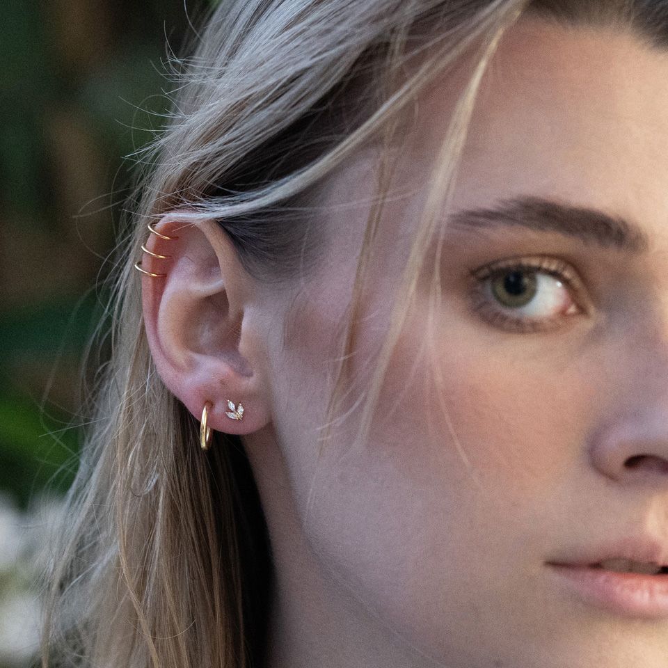 Fake öronpiercing