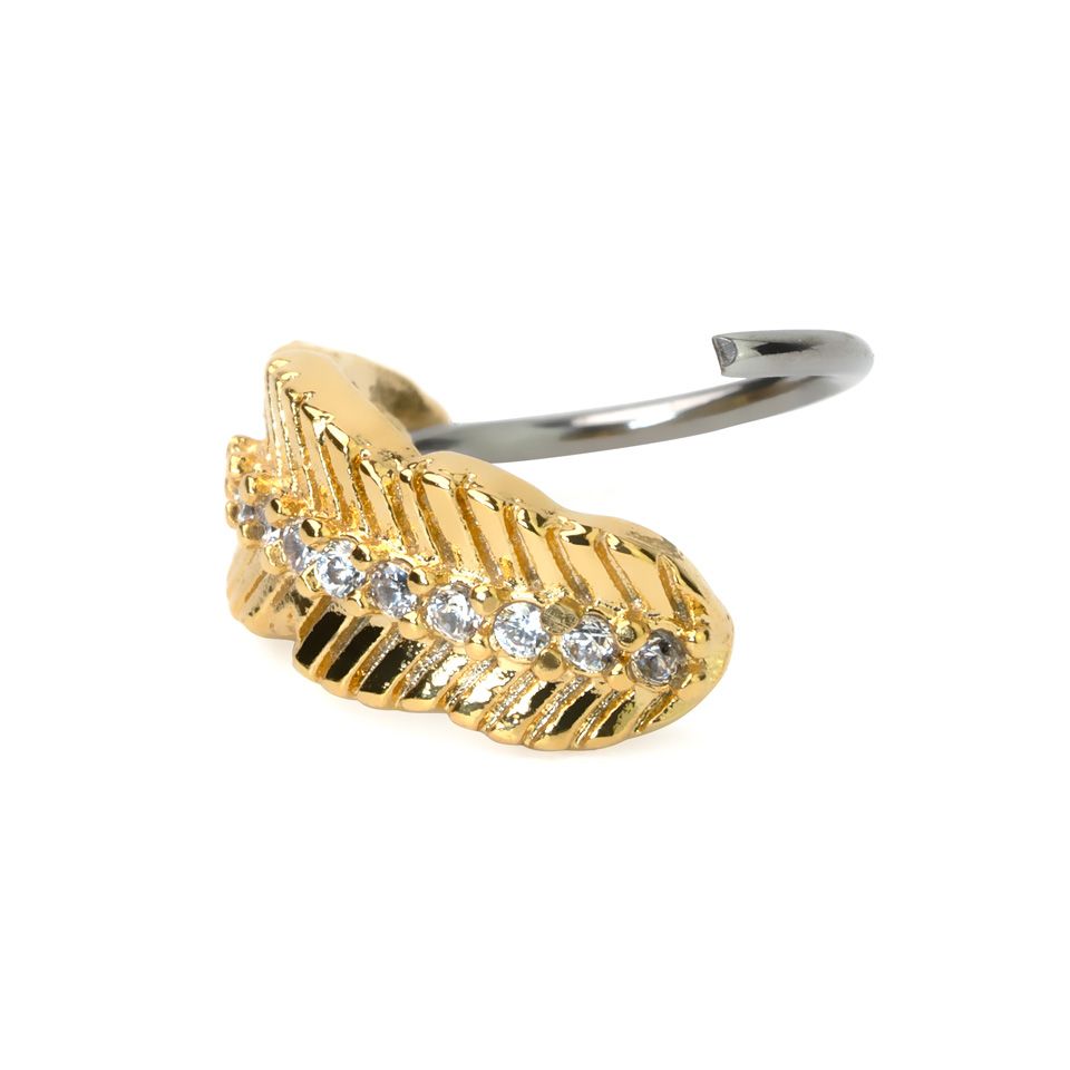 Ring i flera designer och färger