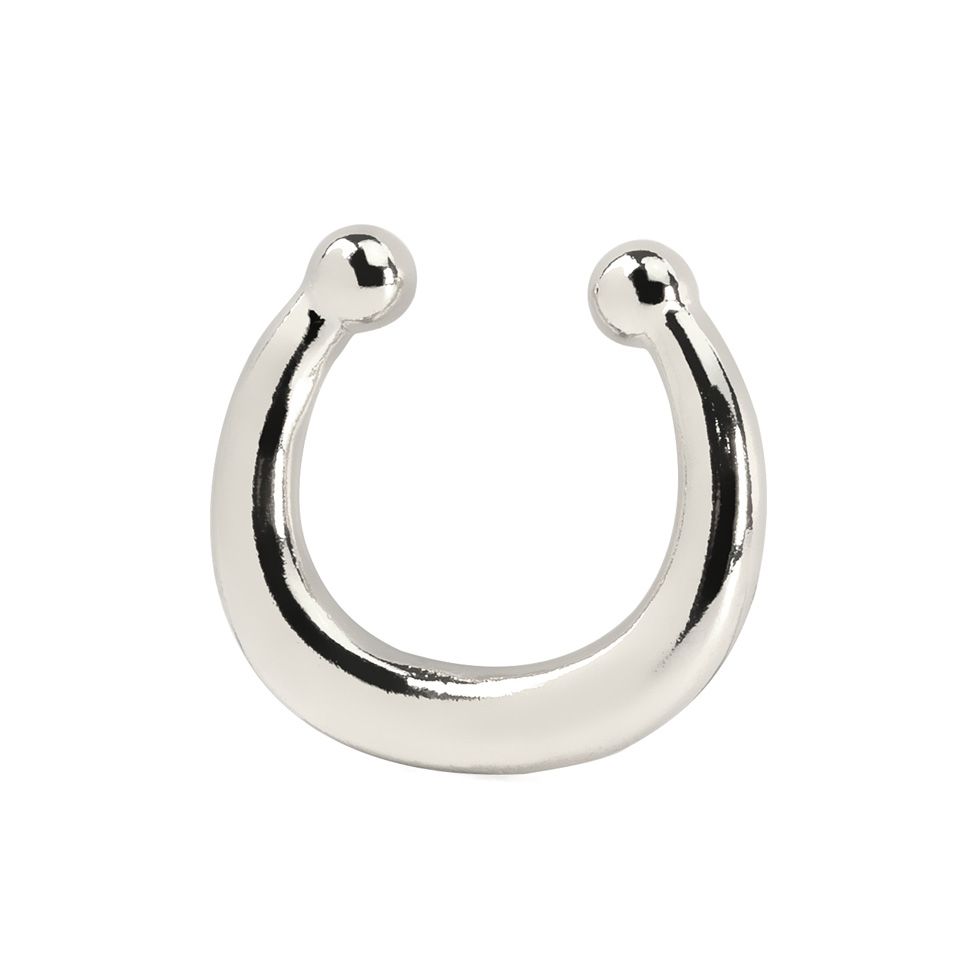 Fake septumpiercing i enkel design