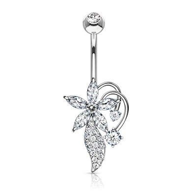 Navelpiercing med blomma och rankor