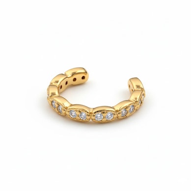 Fin earcuff med stenar