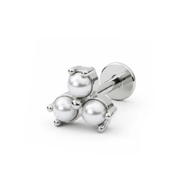 Läcker labret med trio av syntetiska pärlor