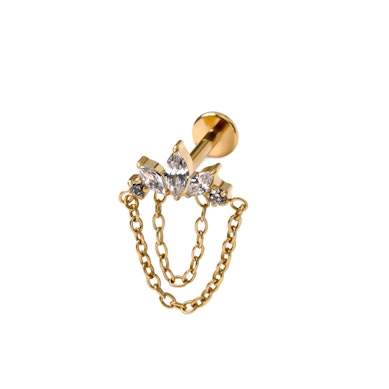 Titanlabret med stenar och kedjor