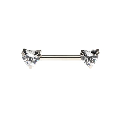 Bröstpiercing i titan med hjärtformade CZ-stenar