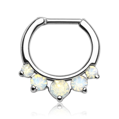 Septumpiercing med stor opalitsten