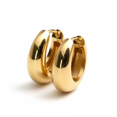 Par av blankpolerade vida ringar