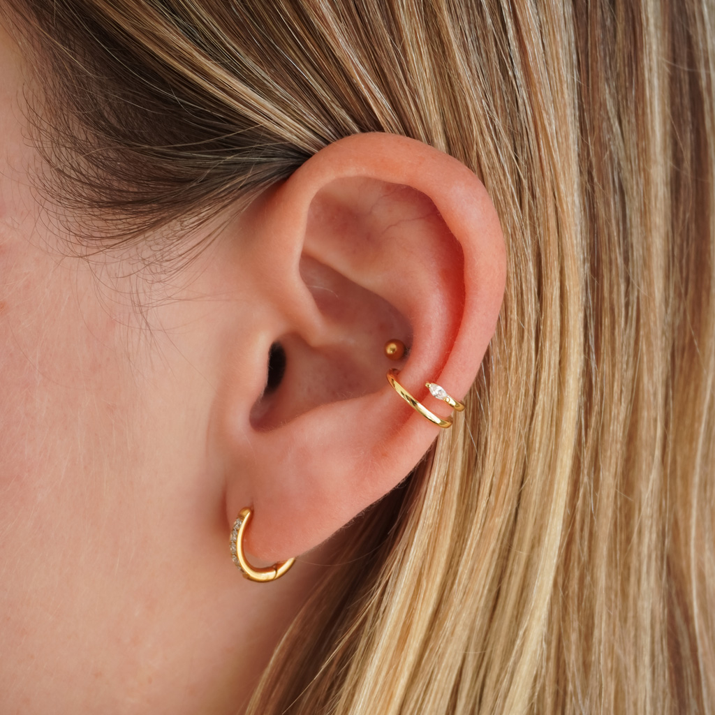 Minimalistisk earcuff med sten