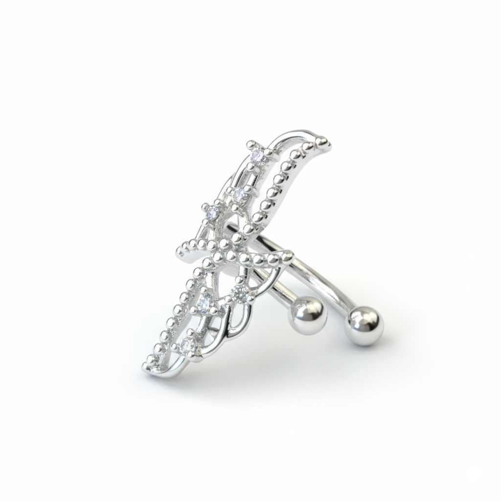 Ear cuff med vingar i kirurgiskt stål