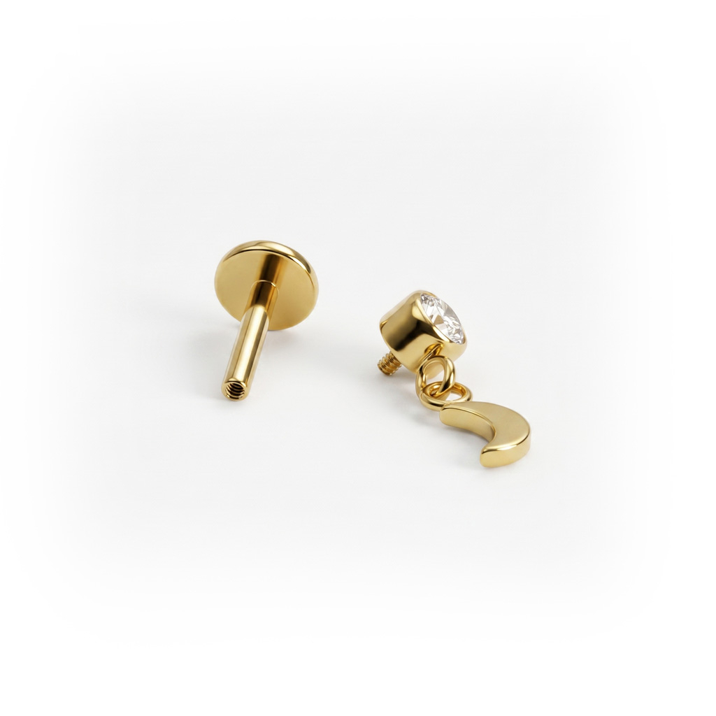 Titanlabret med månhänge