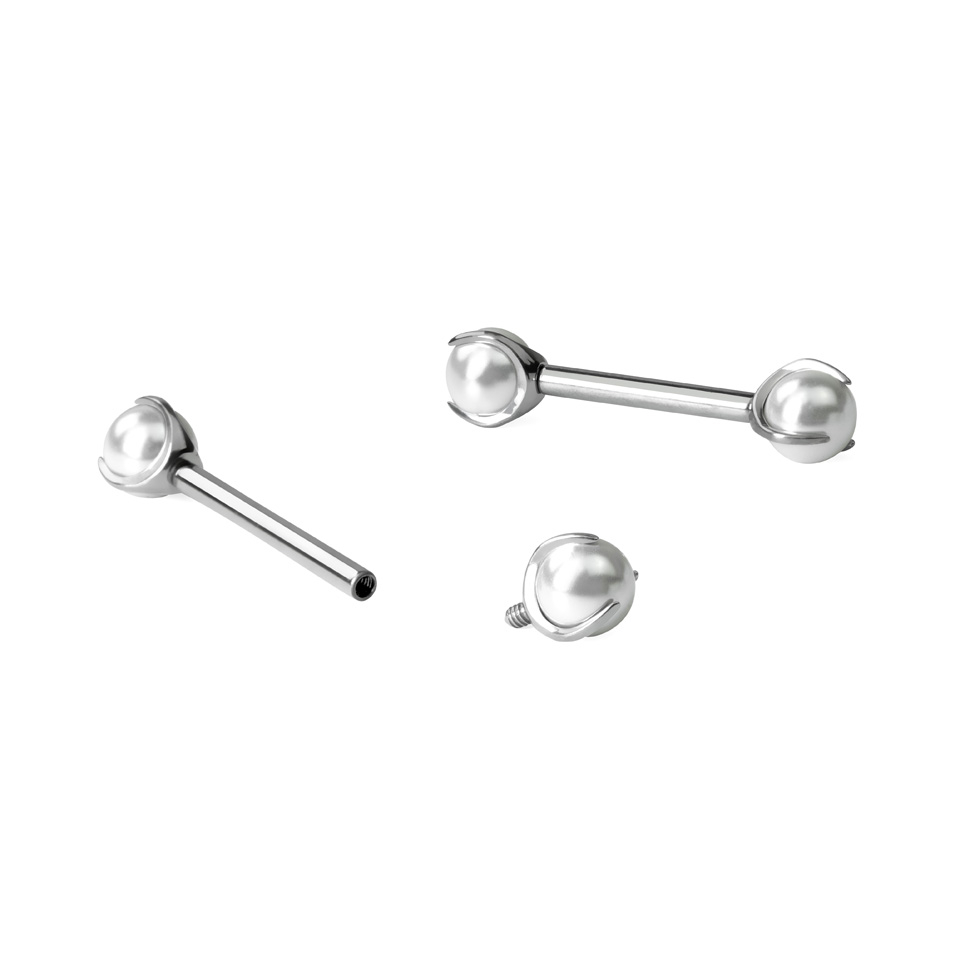 Bröstpiercing i titan med pärlor