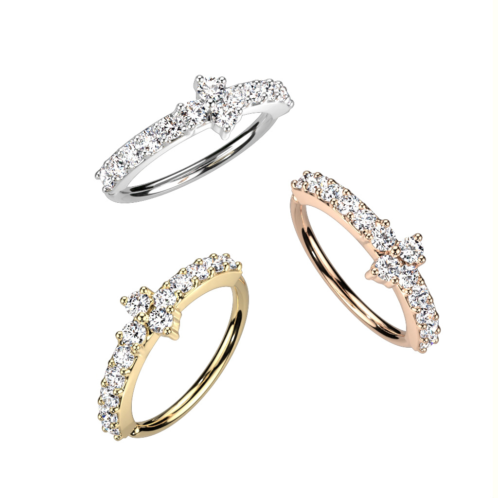 Oändlig ring med stenar och triangel i mitten