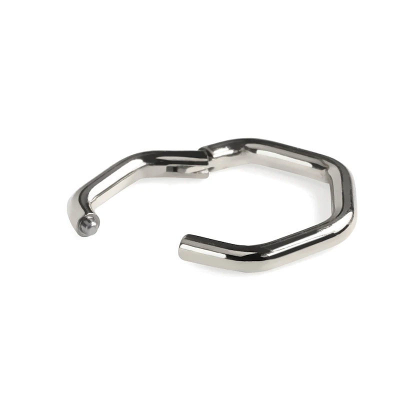 Hexagonal titanring