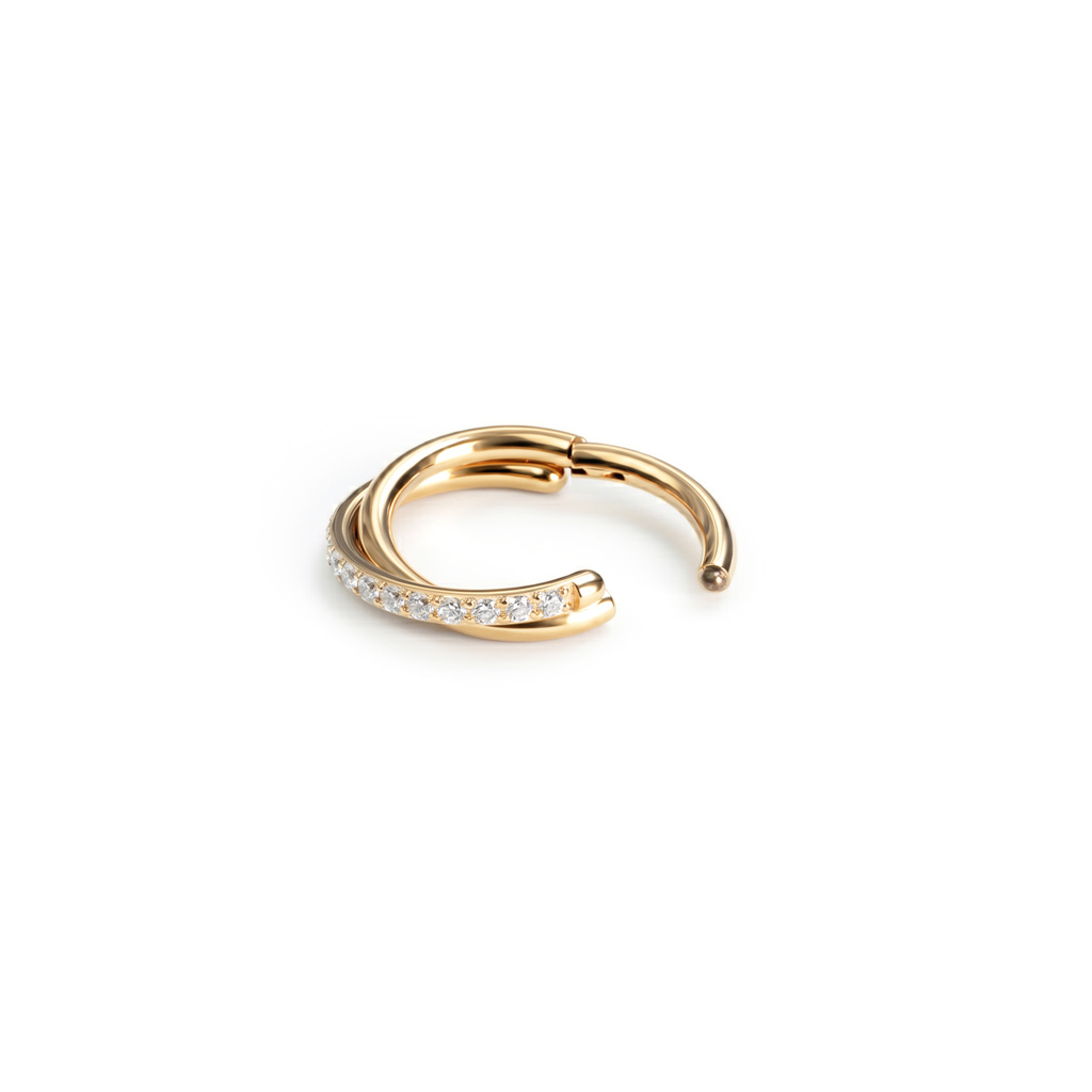 Titanring med kubisk zirkoniastenar